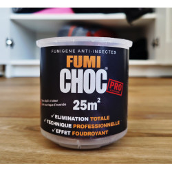 Fumigène anti mite textile FUMICHOC posé dans une buanderie
