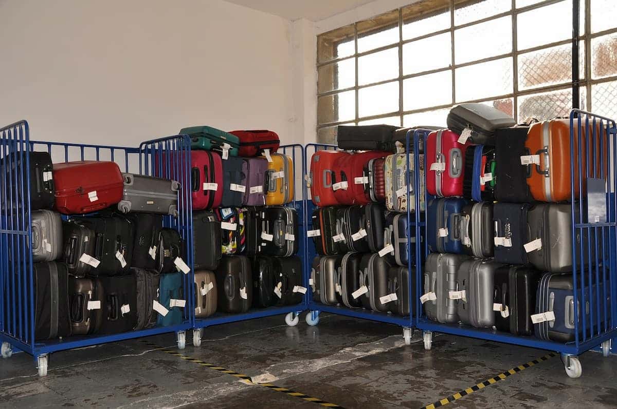 Bagages d'avion stockés