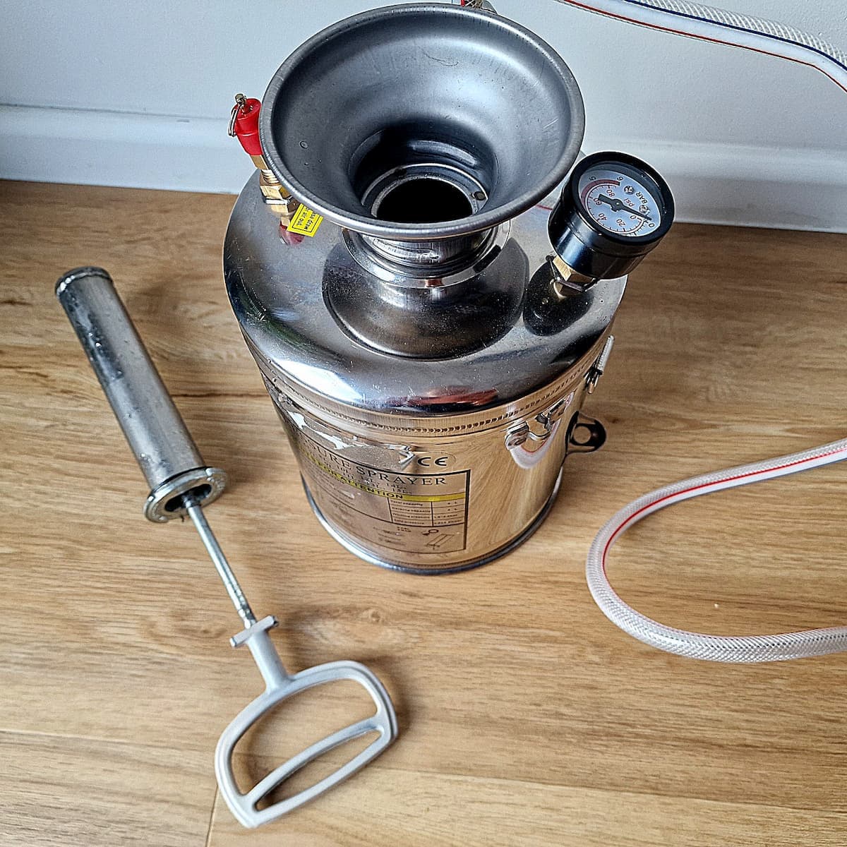 Pulvérisateur Pulverinox et sa belle cuve inox